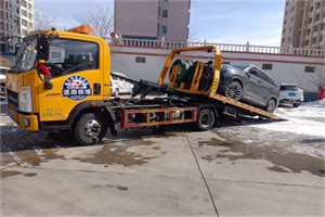 襄城区救援拖车费用怎么算